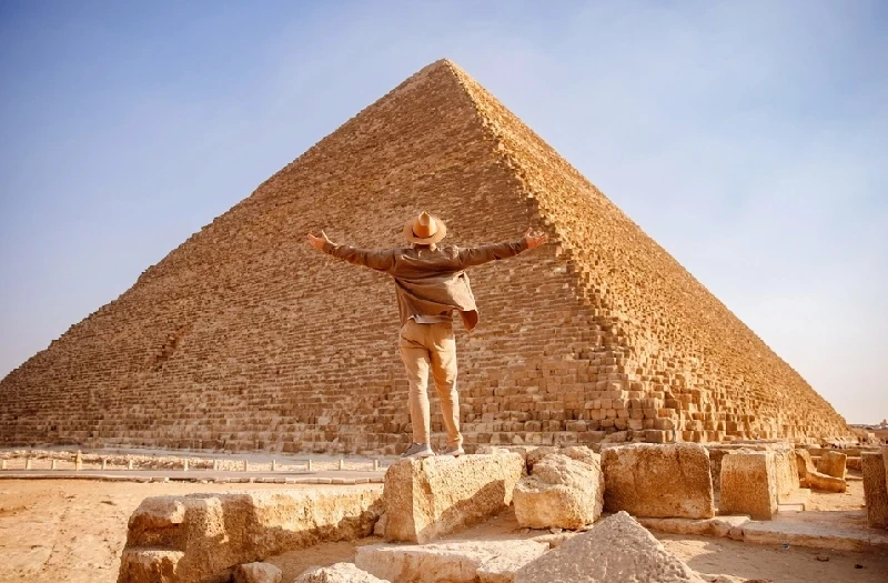 Tour Egitto 7 Giorni: Esplora le Piramidi e Naviga sul Nilo